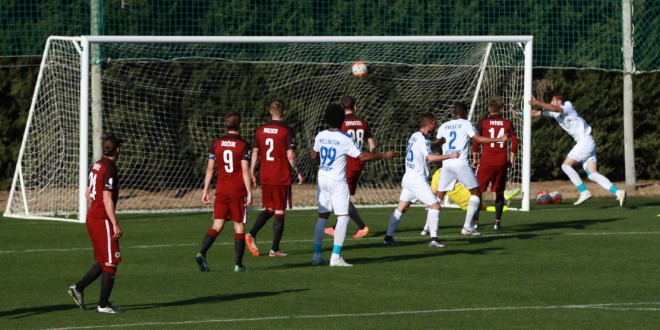 Pandurii Târgu Jiu a remizat în meciul amical disputat la Cadiz cu Sparta Praga, scor 1-1