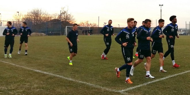 FOTO / IMAGINI DE LA PRIMUL ANTRENAMENT AL ECHIPEI PANDURII LA TÂRGU JIU ÎN 2016