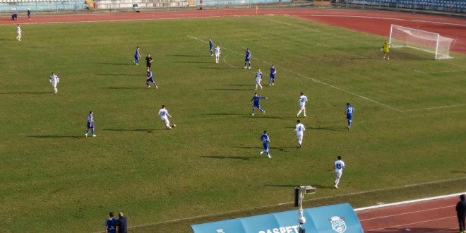 Pandurii Târgu Jiu s-a impus cu scorul de 1-0 în meciul amical cu CSM Râmnicu  Vâlcea