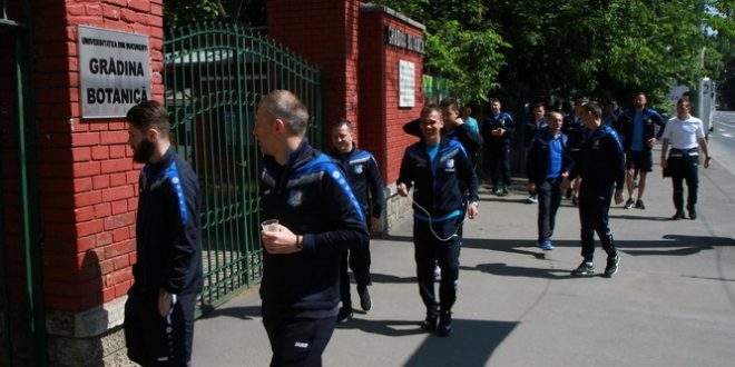 FOTO / PANDURII TÂRGU JIU ÎN VIZITĂ LA GRĂDINA BOTANICĂ  01.05.2016