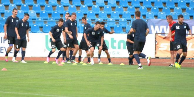 FOTO / ANTRENAMENT OFICIAL PANDURII TÂRGU JIU  MECI MACCABI TEL AVIV