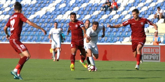 FOTO / IMAGINI DIN REPRIZA I A MECIULUI PANDURII TÂRGU JIU – CFR CLUJ