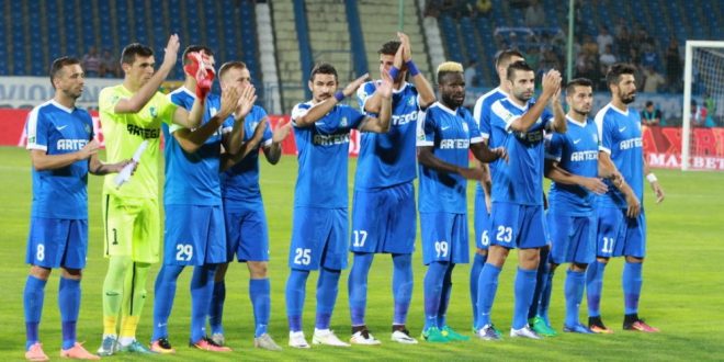 FOTO / IMAGINI DE LA MECIUL PANDURII TÂRGU JIU – STEAUA BUCUREŞTI, SCOR 0-1 ÎN ETAPA A VI-A A LIGII I ORANGE