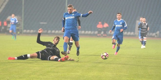 FOTO / IMAGINI MECI PANDURII TÂRGU JIU – ACS POLI TIMIŞOARA, SCOR 2-2 IN ETAPA A 16-A