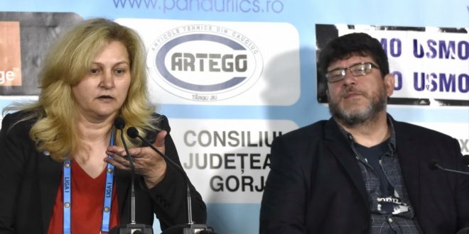 PANDURII TV / CONFERINŢA DE PRESĂ A ANTRENORULUI CRISTI PUSTAI, MECI PANDURII TÂRGU JIU – GAZ METAN  MEDIAŞ