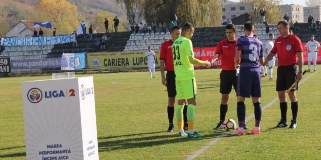 LIGA II / Etapa a 13-a: Pandurii Târgu Jiu – ASU Poli Timişoara, scor 1-0 la pauză