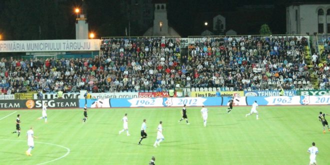 FOTO / IMAGINI DE LA MECIUL ÎN URMA CĂRUIA PANDURII TÂRGU JIU DEVENEA VICECAMPIOANĂ A ROMÂNIEI ÎN URMĂ CU CINCI ANI